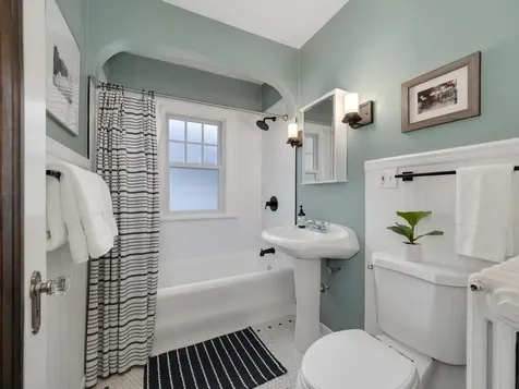 4853 Park Avenue Minneapolis MN 55417