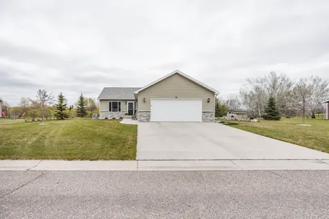 953 Red Willow Drive Frazee MN 56544