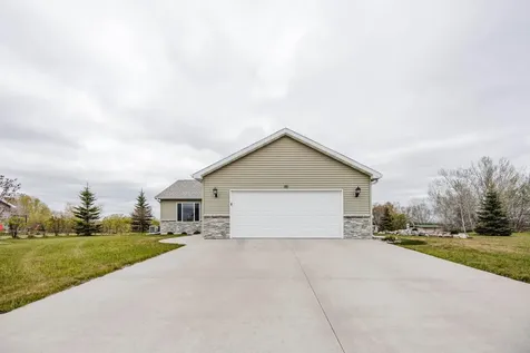 953 Red Willow Drive Frazee MN 56544