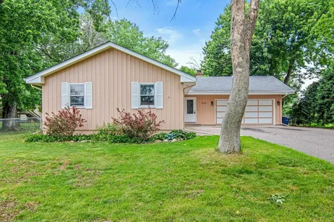 3225 Lanewood Lane N Plymouth MN 55447