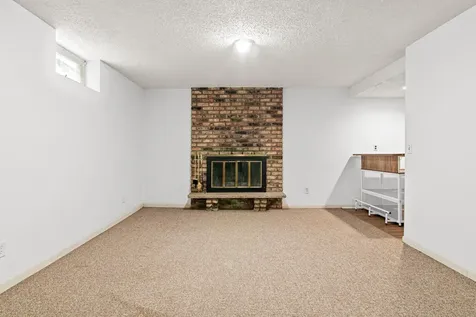 3225 Lanewood Lane N Plymouth MN 55447
