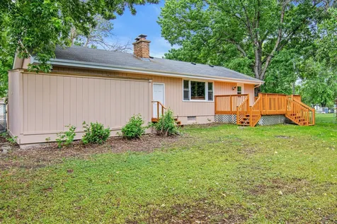 3225 Lanewood Lane N Plymouth MN 55447