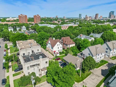 2439 Park Avenue Minneapolis MN 55404