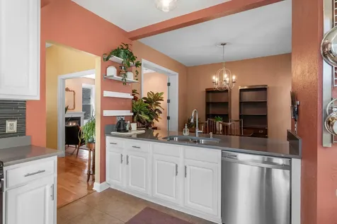2439 Park Avenue Minneapolis MN 55404