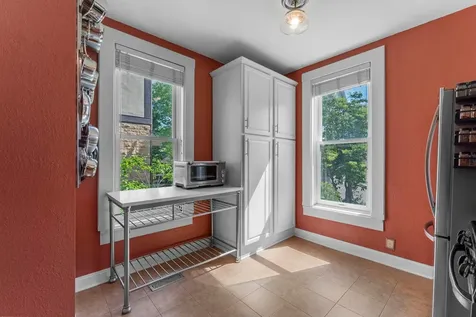 2439 Park Avenue Minneapolis MN 55404