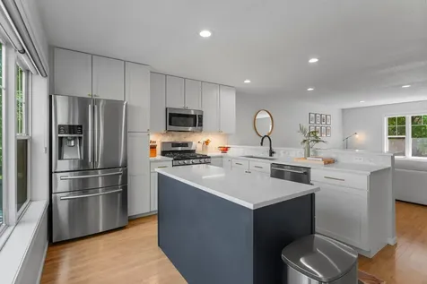 1736 3rd Street NE Minneapolis MN 55413
