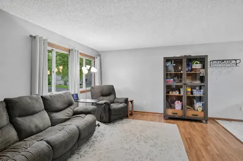 9115 Janero Avenue S Cottage Grove MN 55016