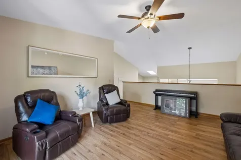 7993 172nd Street W Lakeville MN 55044