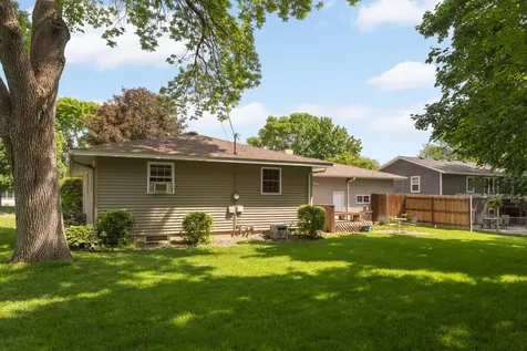 1131 14th Street W Hastings MN 55033