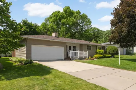 1131 14th Street W Hastings MN 55033