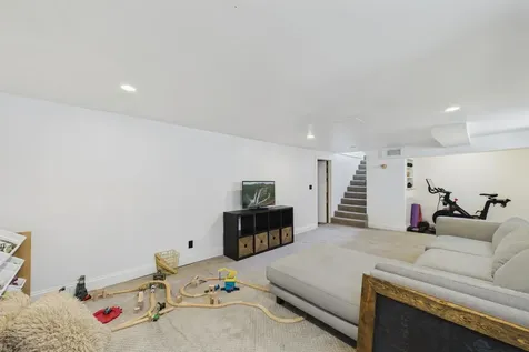 2947 Buchanan Street NE Minneapolis MN 55418