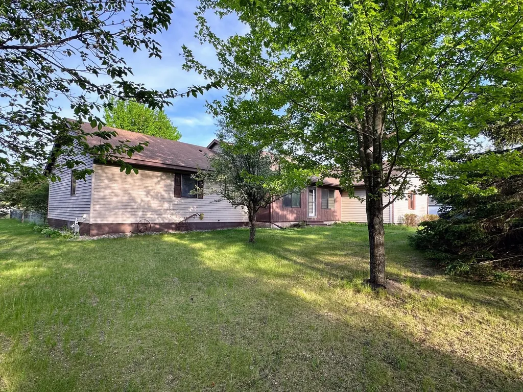 608 Pinetree Drive Perham MN 56573