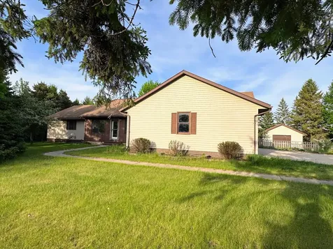 608 Pinetree Drive Perham MN 56573