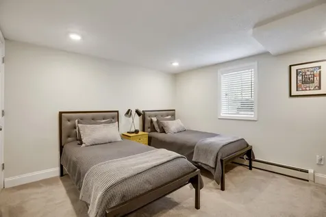 4214 Queen Avenue S Minneapolis MN 55410