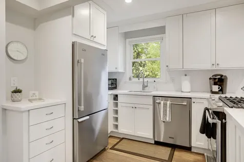 4214 Queen Avenue S Minneapolis MN 55410
