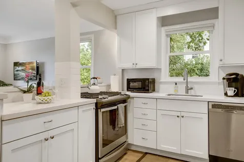 4214 Queen Avenue S Minneapolis MN 55410