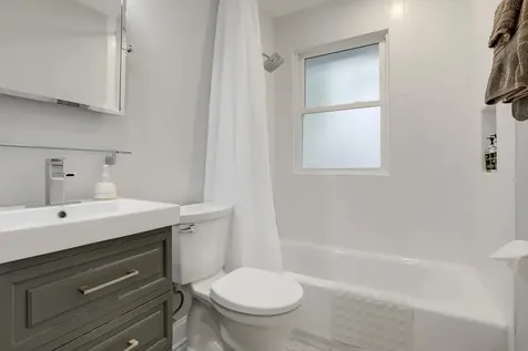 4214 Queen Avenue S Minneapolis MN 55410