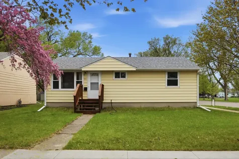 621 19th Street N Moorhead MN 56560