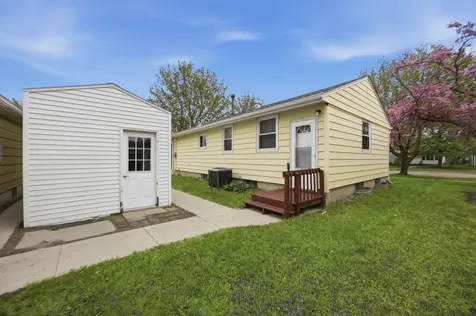 621 19th Street N Moorhead MN 56560