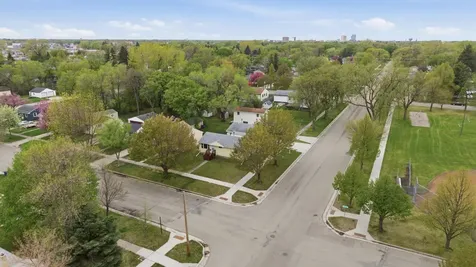 621 19th Street N Moorhead MN 56560