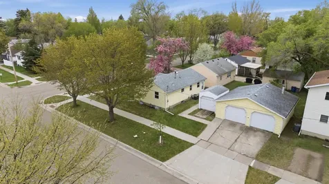 621 19th Street N Moorhead MN 56560