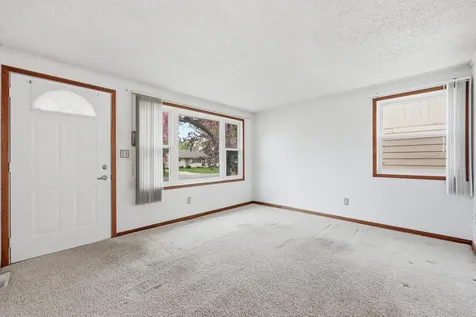 621 19th Street N Moorhead MN 56560