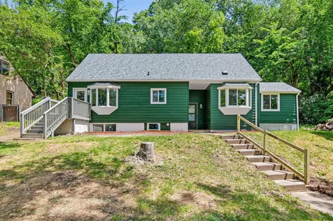 820 Point Douglas Road S Saint Paul MN 55119
