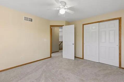 7944 Stratford Circle N Shakopee MN 55379