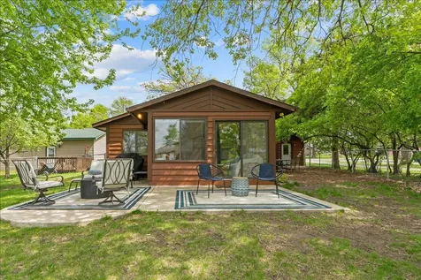 605 Chinook Avenue SW Avon MN 56310
