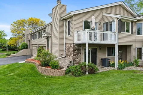 5189 Beachside Drive Hopkins MN 55343