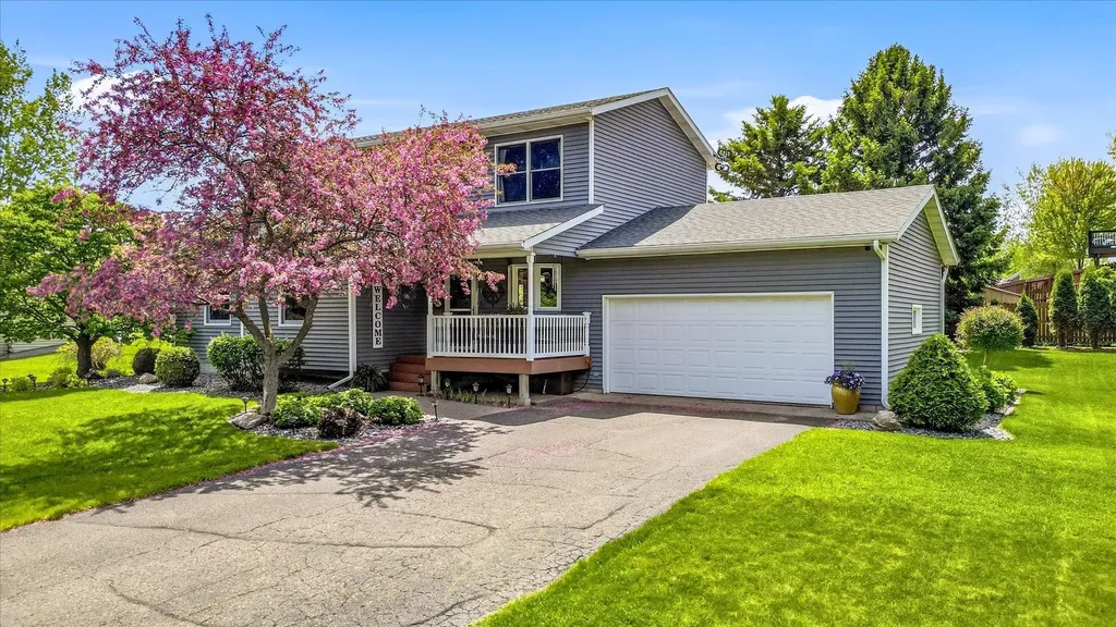 13165 295th Street Lindstrom MN 55045