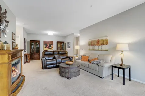 100 Clydesdale Trail Medina MN 55340
