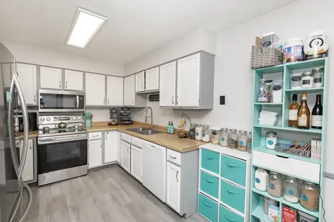 2321 Country Club Parkway Moorhead MN 56560