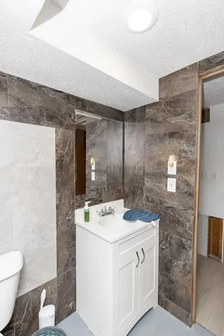 2321 Country Club Parkway Moorhead MN 56560