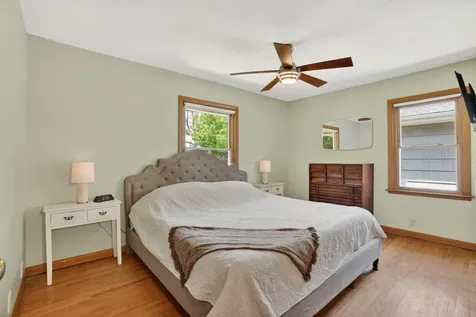 5252 Xerxes Avenue N Minneapolis MN 55430