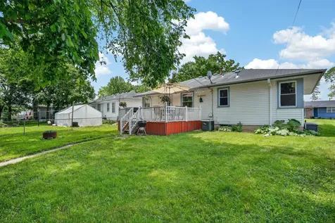 5252 Xerxes Avenue N Minneapolis MN 55430