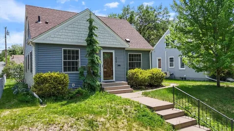 4534 Washburn Avenue N Minneapolis MN 55412