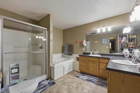 3545 42nd Avenue S Fargo ND 58104