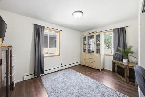 1707 6th Avenue S Fargo ND 58103