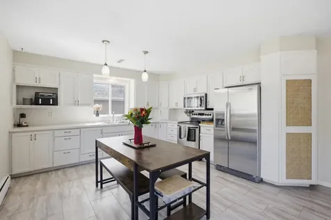 1707 6th Avenue S Fargo ND 58103