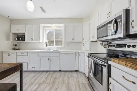 1707 6th Avenue S Fargo ND 58103