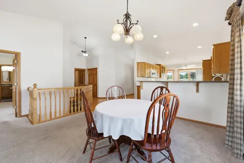 1668 Mackubin Street Saint Paul MN 55117