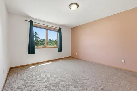1668 Mackubin Street Saint Paul MN 55117