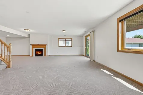 1668 Mackubin Street Saint Paul MN 55117