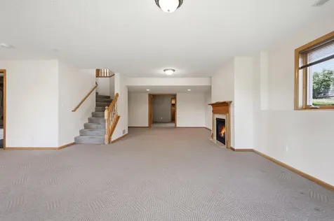 1668 Mackubin Street Saint Paul MN 55117
