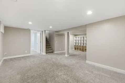 12 W 104th Street Bloomington MN 55420