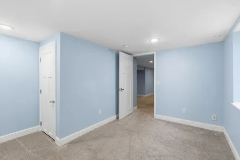 12 W 104th Street Bloomington MN 55420