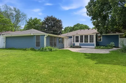 12 W 104th Street Bloomington MN 55420