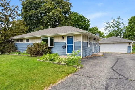 12 W 104th Street Bloomington MN 55420