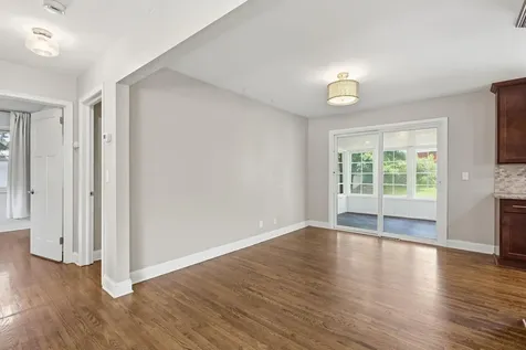 12 W 104th Street Bloomington MN 55420